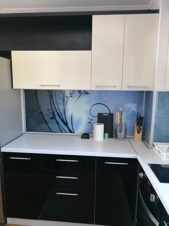 Aniko Apartman Apartment Sveti Vlas Bagian luar foto